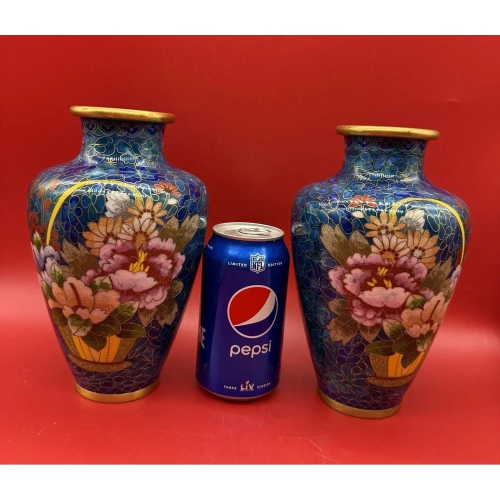 Pair of Vintage Chinese Cloisonné Vases 8